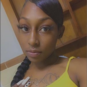 Meet your Posher, Tashiana